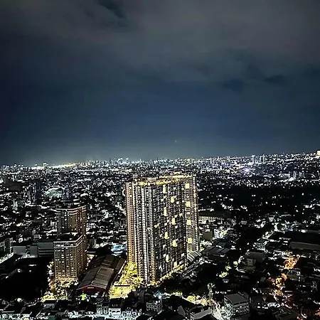 Hiyara Loft: Ga Tower 2, Beside Mrt Boni Station