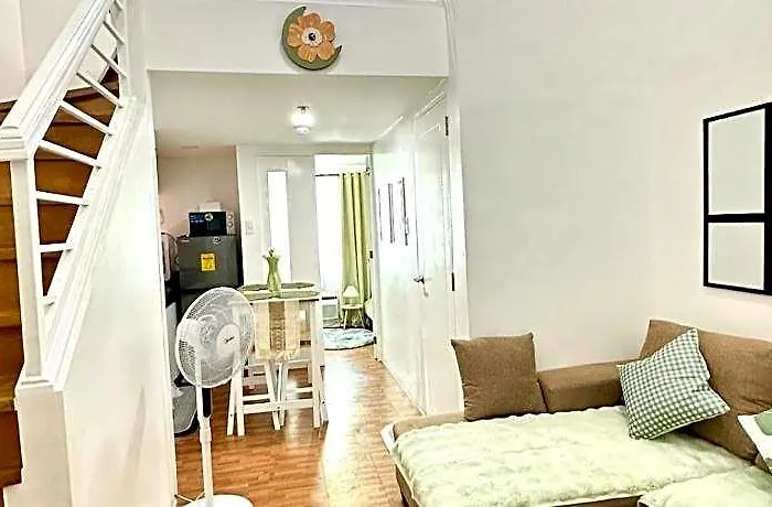 Hiyara Loft: Ga Tower 2, Beside Mrt Boni Station Manila