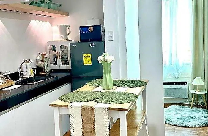 Hiyara Loft: Ga Tower 2, Beside Mrt Boni Station